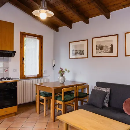 Sanziana Apartman Menaggio